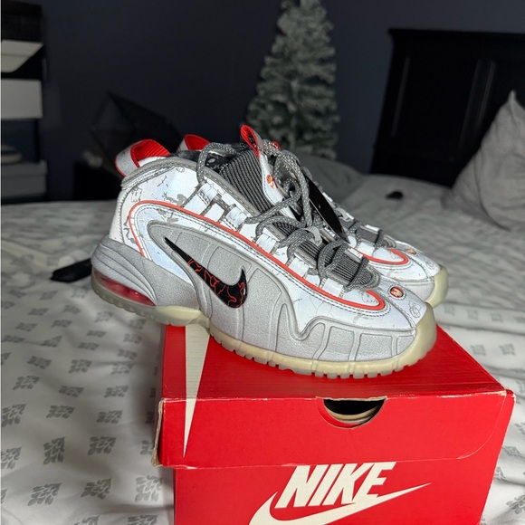 2014 Nike Air Max Penny ‘Doernbecher’ SF 49ERS - Picture 5 of 11